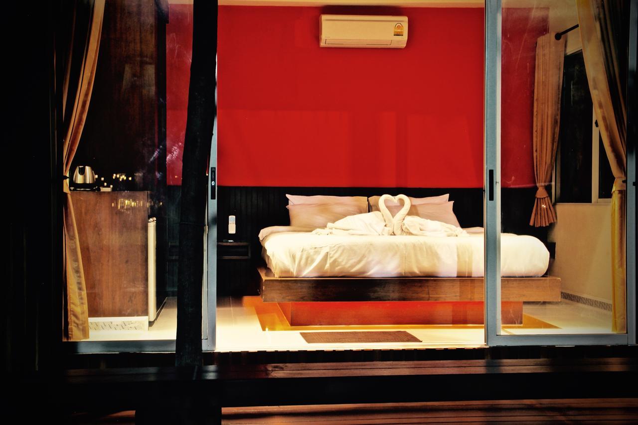 Singha Rubber Tree Hotel Sai Yok Buitenkant foto