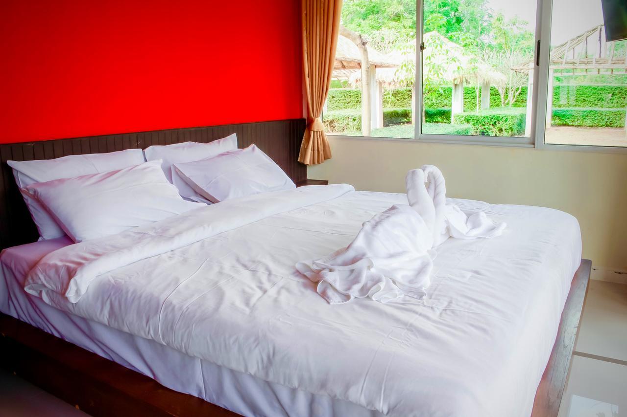 Singha Rubber Tree Hotel Sai Yok Buitenkant foto